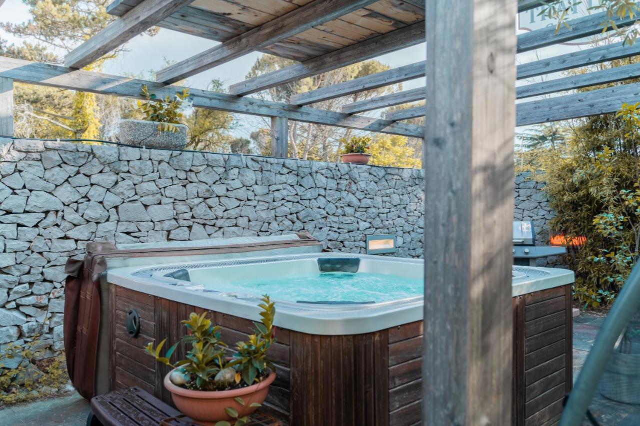Locanda Gaudemus Boutique Hotel (Adults Only) Sistiana Luaran gambar
